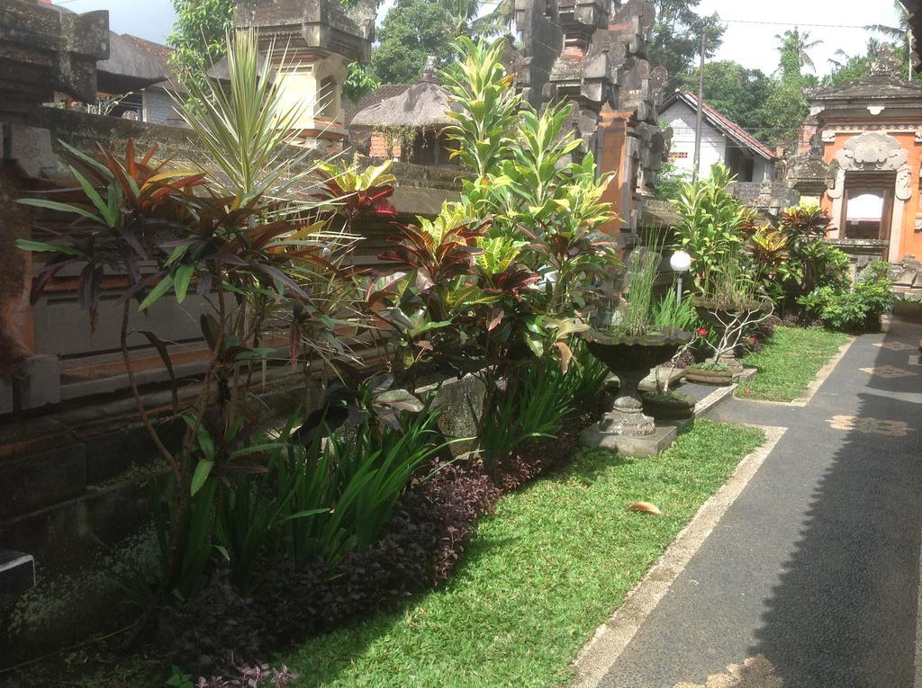 Suka'S House Bed & Breakfast Ubud  Exterior photo